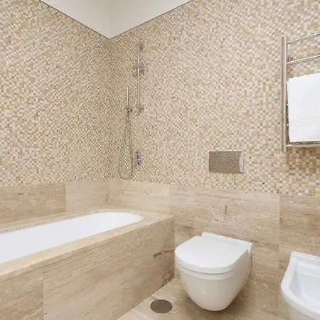 Appartement 236 Av Liberdade With 24Hr Security And Free Parking *